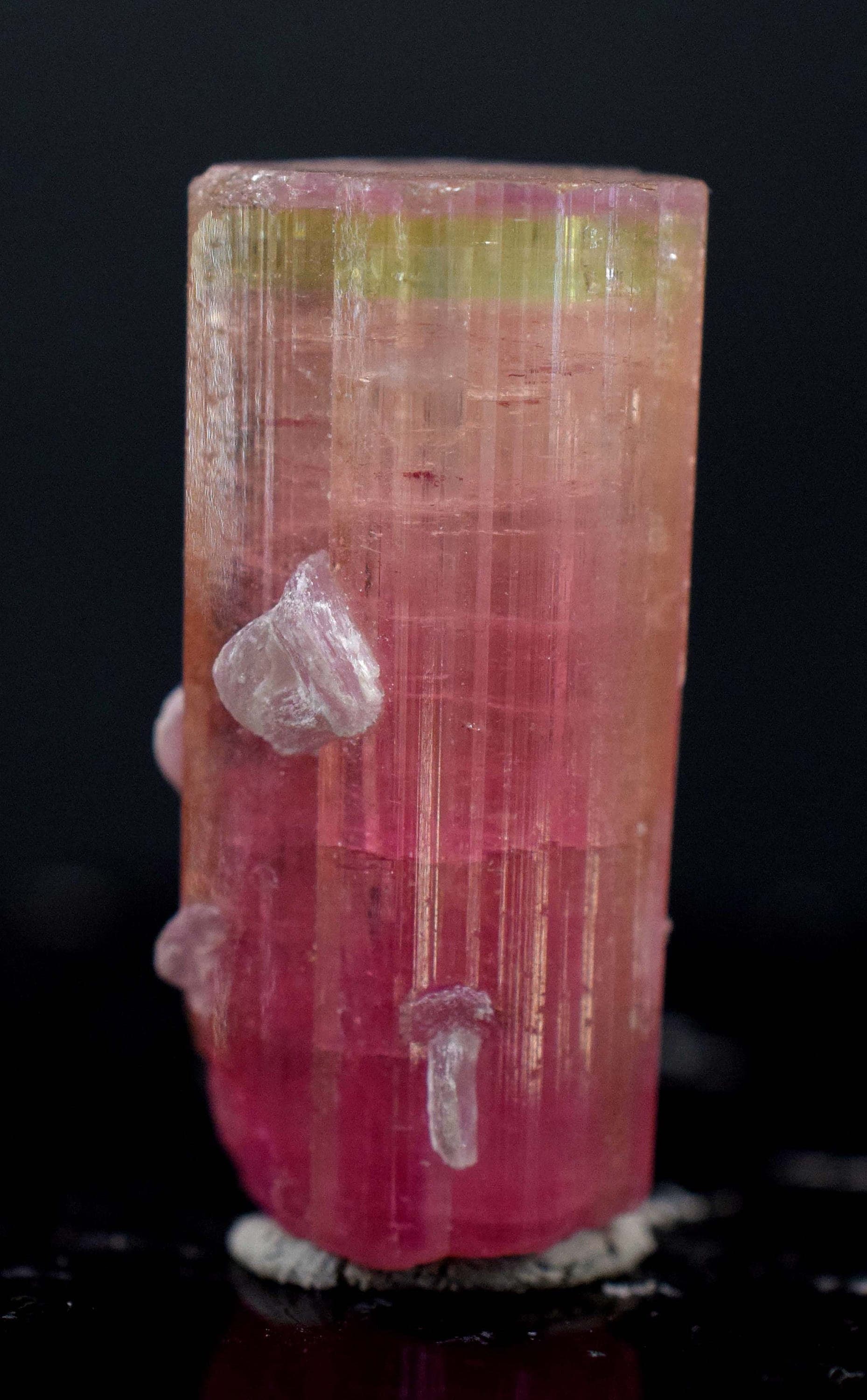 ピンクレピドライト入りバイカラートルマリンクリスタル