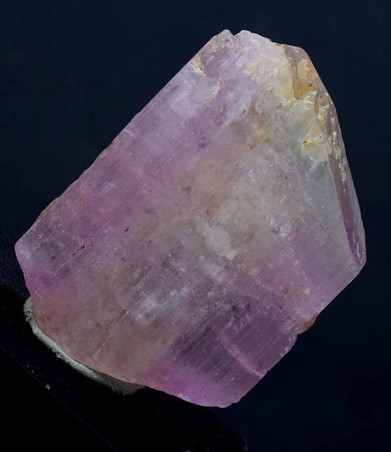 アフガニスタン産バイカラー クンツァイト クリスタル スポジュメン石