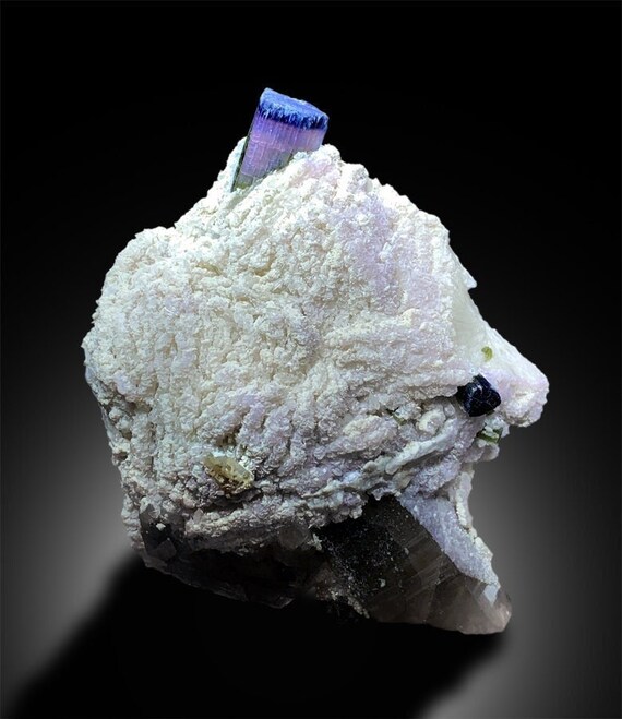 ブルーキャップトルマリンクリスタル アルバイト付き