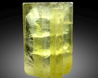 パキスタン産の透明な黄色のヘリオドール ヴァール ベリル クリスタル