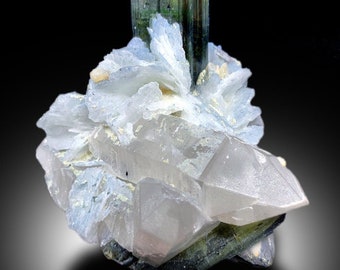 天然グリーンカラートルマリン結晶、クォーツ、クリーベラナイト