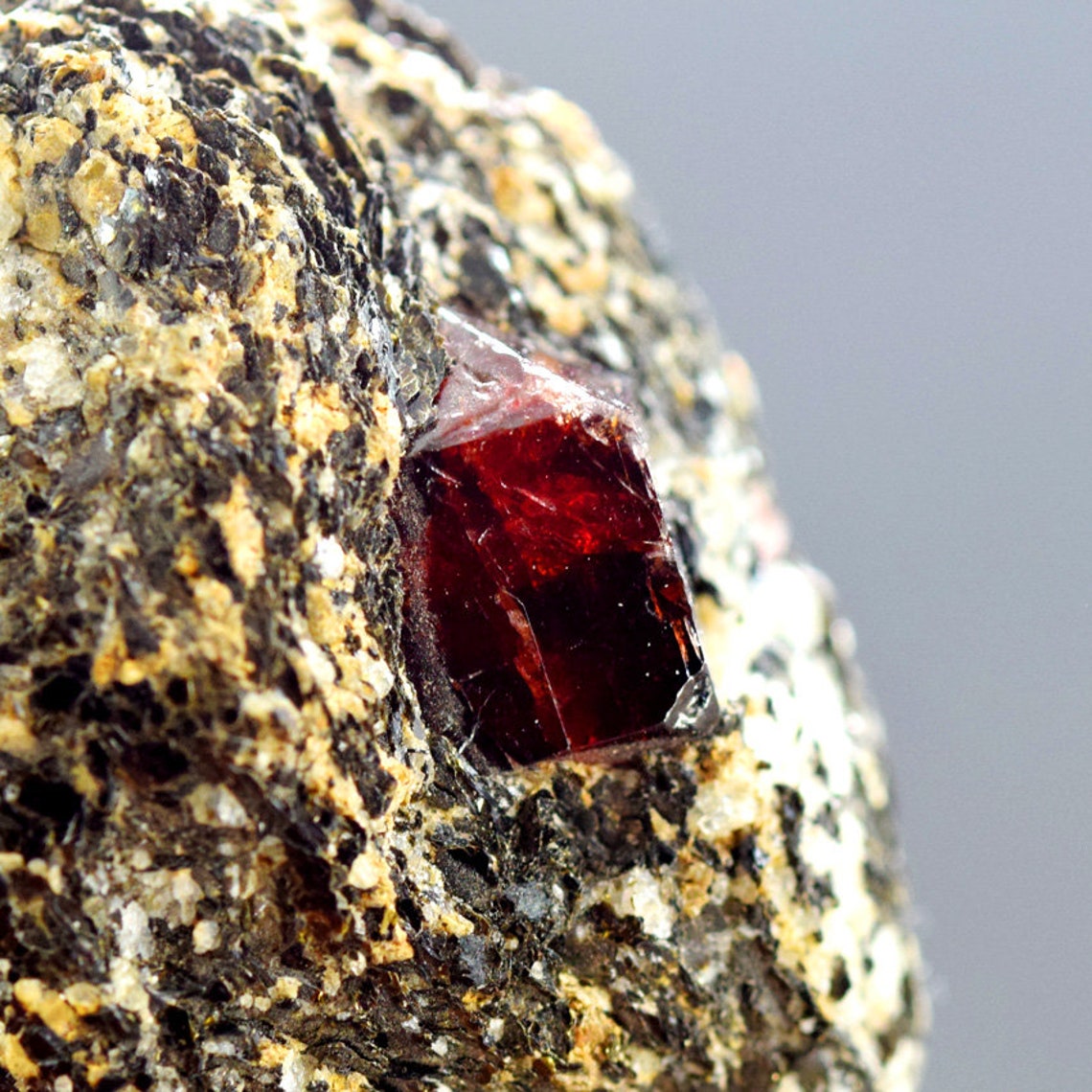 79 Gram Red Zircon Crystal on Matrix From Pakistan 533528 Etsy