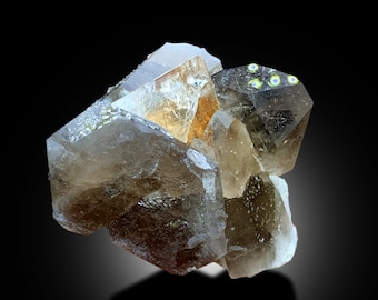 パキスタン・スカルドゥ産、スモーキークォーツ入りトパーズクリスタル