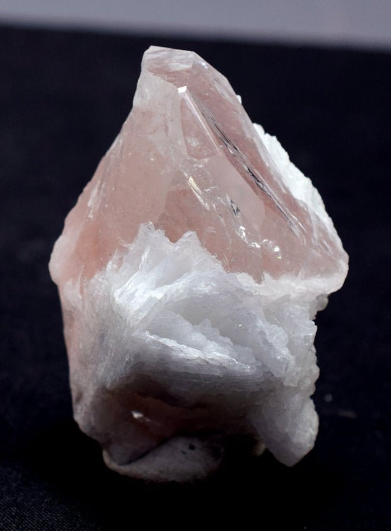 60*41*31 mm Natural Pink Morganite Crystal on Albite from Afghanistan 72 gram