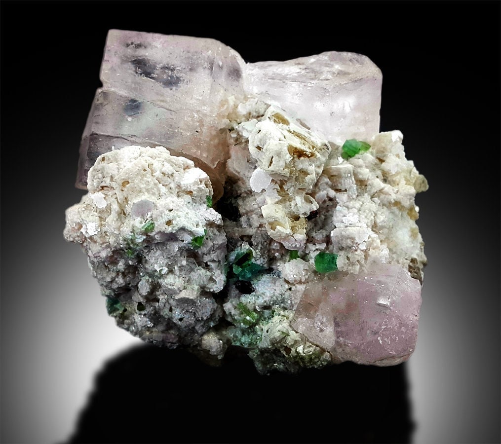 Green morganite shop