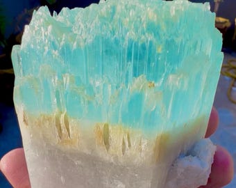 AquaMorganite Crystal Specimen, Morganite var Aquamarine from Pakistan, 419 gram