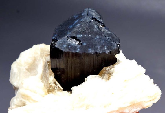 ブルーキャップトルマリンクリスタル アルバイト付き ブルーキャップトルマリンクリスタル アルバイト付き