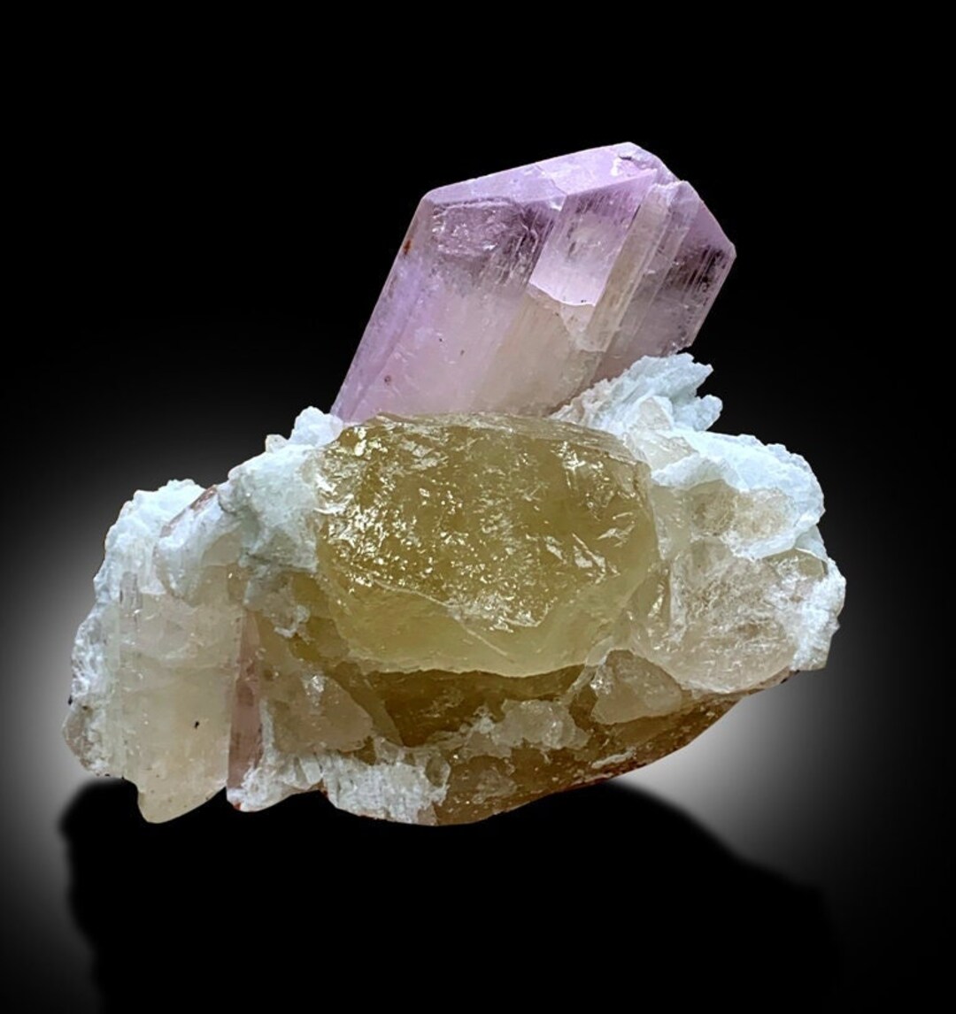 Natral Pink Colour Kunzite Specimen, Kunzite Crystal With Quartz and ...