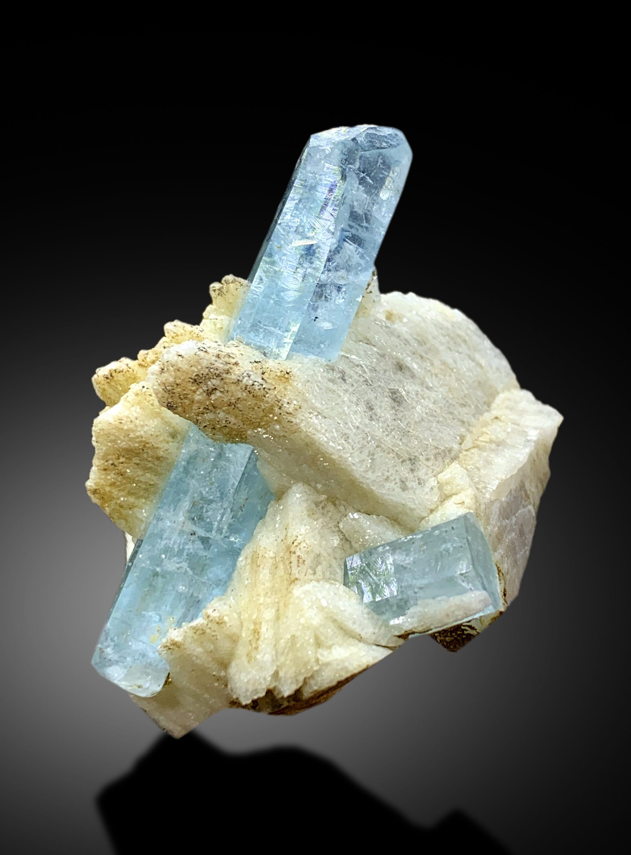 美結晶】【レインボー】アクアマリン パキスタン産 24×11×7mm 美結晶