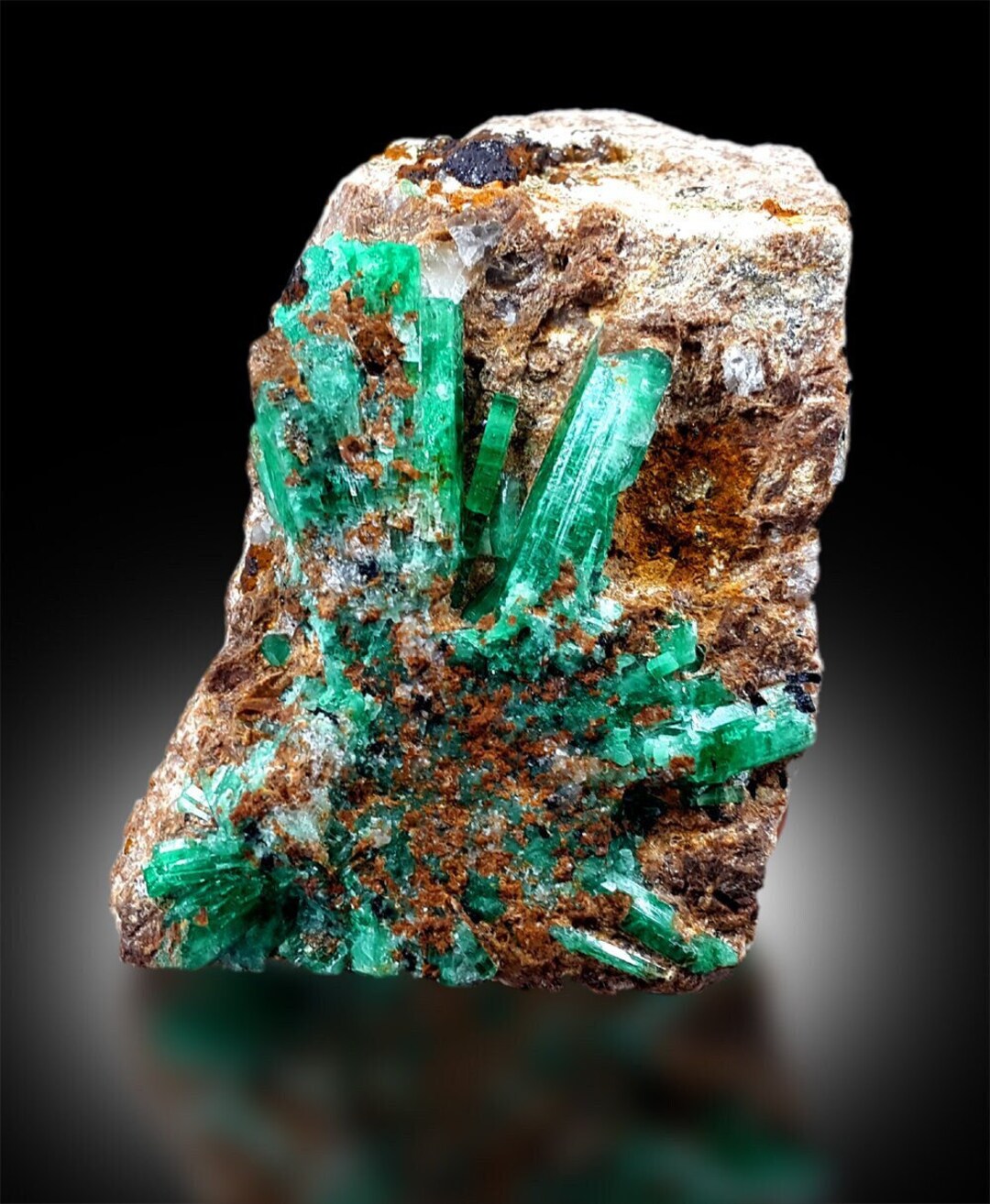 Natural Green Emerald Crystals on Matrix Mineral Specimen From Pakistan 164 Gram Etsy