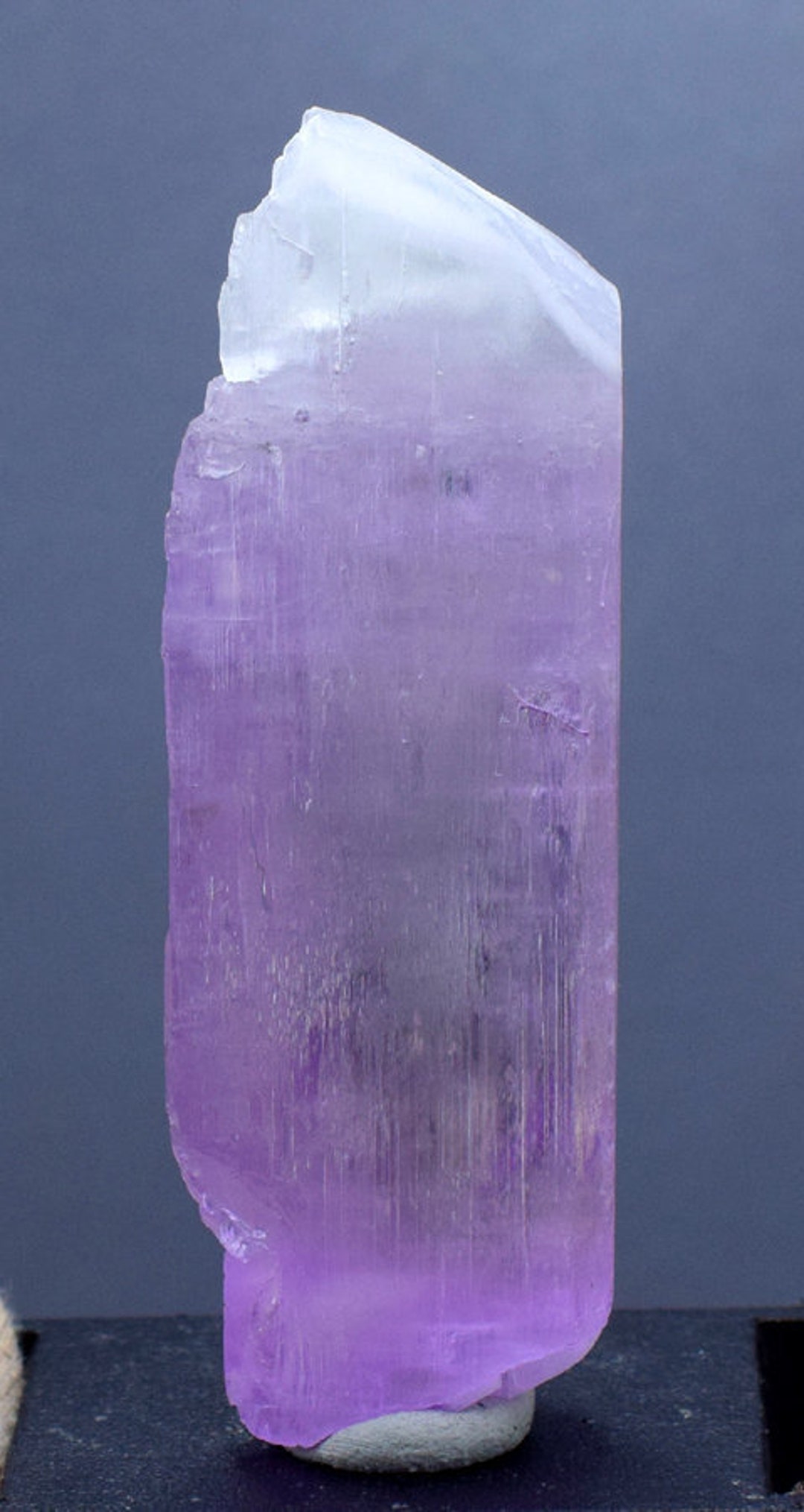 アフガニスタン産ピンククンツァイトクリスタル - 82グラム - Etsy 日本