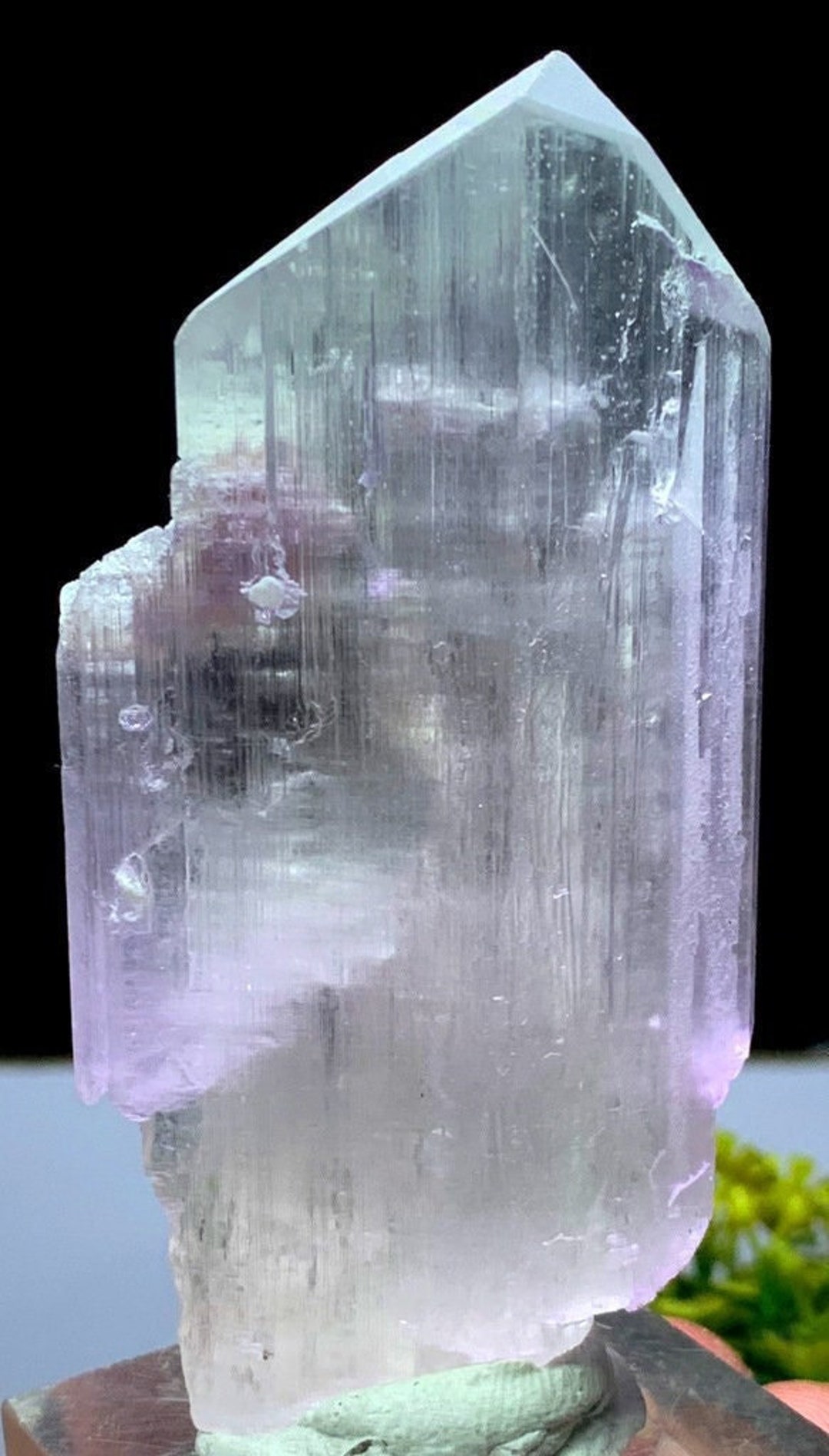 V-shape Terminated Pink Kunzite Crystal With Lepidolite, Mineral ...