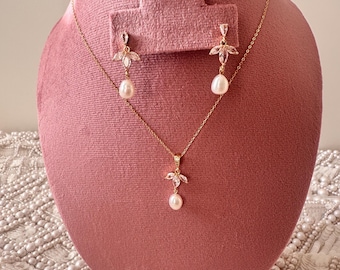 Bridal Pearl Necklace & Earring Set: CZ Diamond, Freshwater Pearls