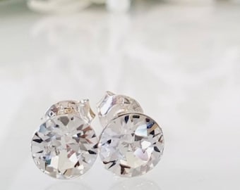 Pendientes de botón de plata de ley 925 con cristales transparentes de Swarovski® de 6 mm