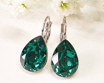 Pendientes de cristal Swarovski Pendientes hechos a mano, Pendientes de cristal, Pendientes de cierre de palanca Fabricados con auténtico Swarovski® Emerald Green 14×10 mm