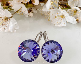 Pendientes de cristal Swarovski. Pendientes hechos a mano, pendientes de cristal, pendientes con cierre de palanca. Fabricados con auténtico cristal Swarovski® Tanzanita/Púrpura de 14 mm.