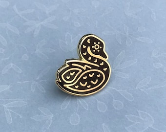 Swan Enamel Pin  |  Swan Spirit Animal  |  Cute Lapel Pin