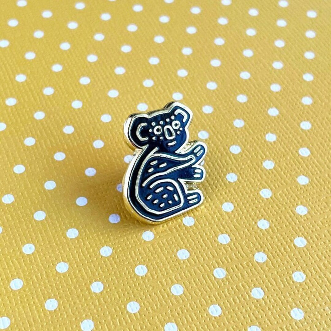 Koala Enamel Pin | Bear Spirit Animal | Symbol of Motherhood - Etsy.de