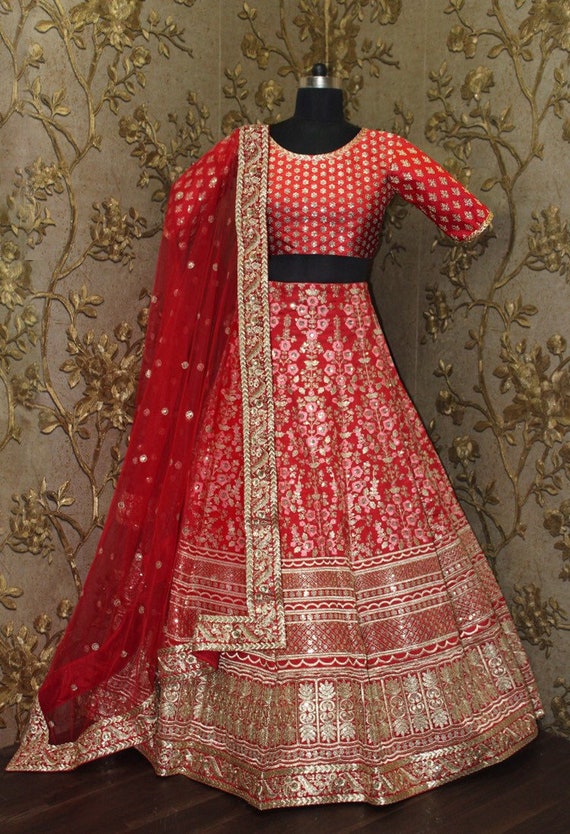 red colour lehenga bridal