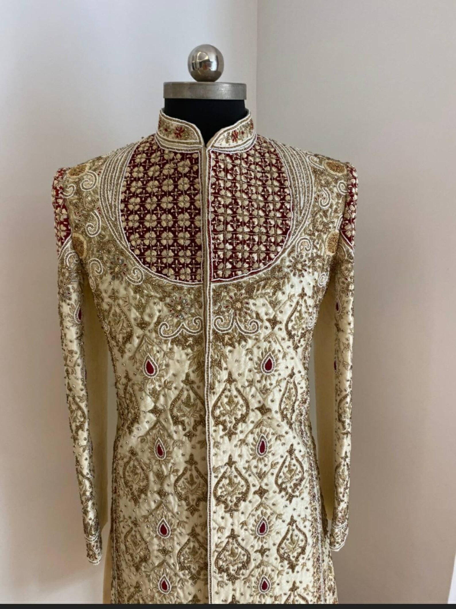 Heavy embroidery groom sherwani indian pakistani wedding  etsy Heavy embroidery groom sherwani indian pakistani wedding  etsy