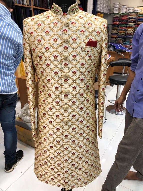 Top more than 206 golden jodhpuri suit