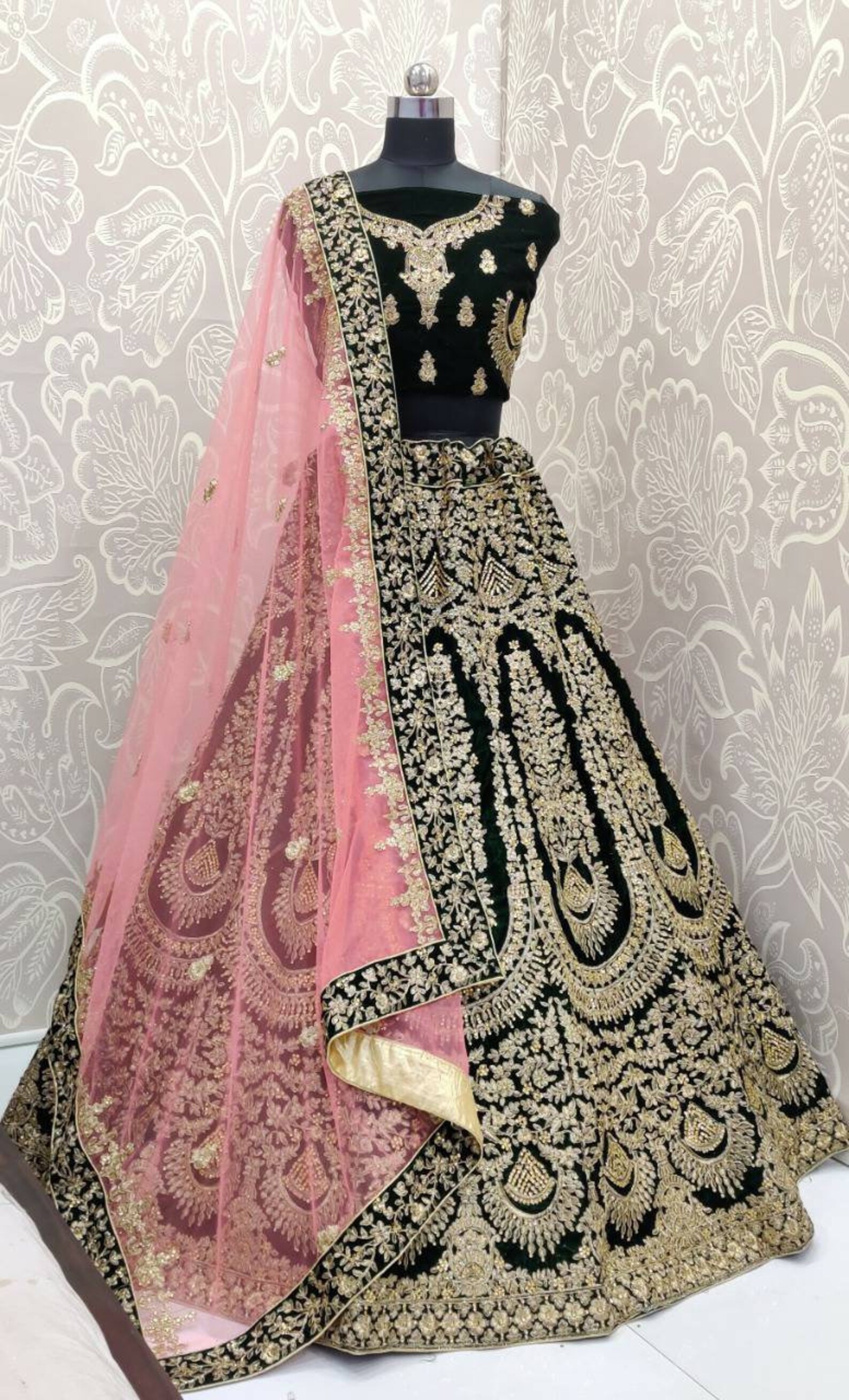 heavy bridal lehenga choli