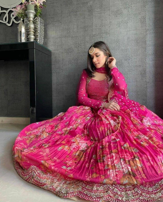 Pakistani ghagra choli designs 2018 hot sale