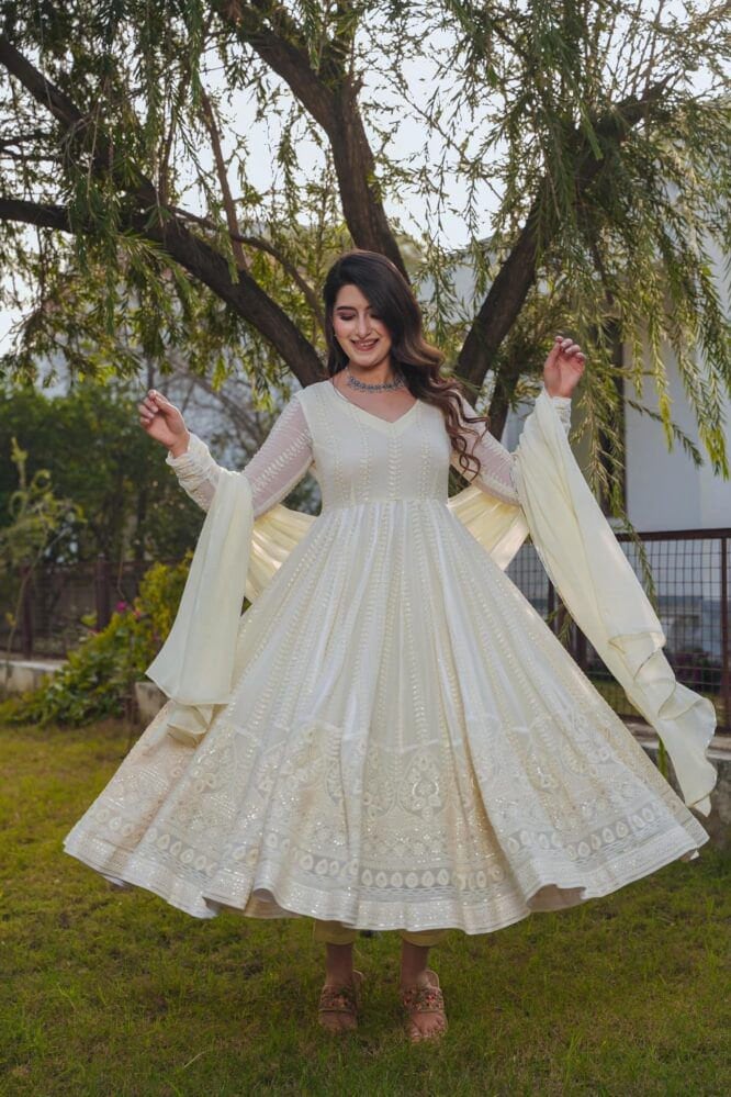 Off white suit best sale designs