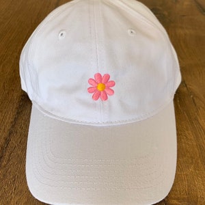 Daisy Embroidered Flower Baseball Cap, Customizable soft cotton Hat, Personalized Custom Gift that’s great for Bachelorette Party