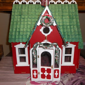 Victorian Christmas House