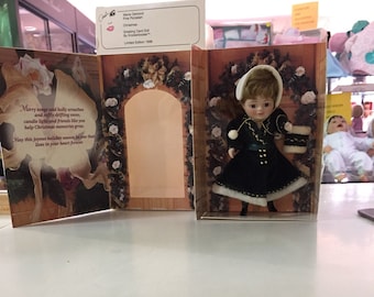 Greeting Card Doll by Marie Osmond 4”