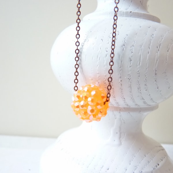 Necklace Glitter Ball Pendant, Orange Mandarin, Rhinestone Shamballa Ball Iridescent Iridescent, Fine Copper Necklace, Pastel Colors, Ibiza