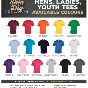 K&ouml;nnte beinhalten: Eine Tabelle mit den verf&uuml;gbaren Farben f&uuml;r Herren-, Damen- und Jugend-T-Shirts. Die Farben umfassen Rotbraun, Rot, Orange, Gelb, Irisch Gr&uuml;n, Hellblau, Saphir, Marineblau, K&ouml;nigsblau, Wei&szlig;, Lila, Hellrosa, Pink, Sportgrau, Schwarz und Anthrazit.