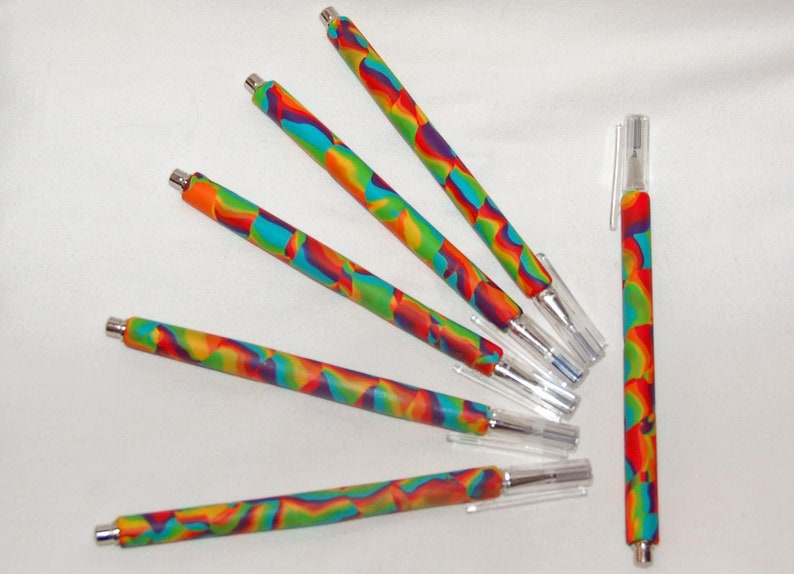 Kugelschreiber regenbogenbunt mit Fimo Bild 1