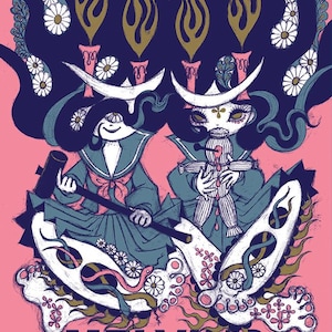 Könnte beinhalten: Ein Konzertplakat für die Band Melvins, das zwei stilisierte Figuren in Matrosenoutfits und mit langen schwarzen Haaren zeigt. Das Plakat hat einen rosa Hintergrund mit dunkelblauen und goldenen Akzenten. Der Name der Band ist prominent abgebildet.