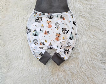 Haremshose Gr.68/74 Pumphose Baby Babyhose Kinderhose Jerseyhose Schlupfhose Mitwachshose Tiere Waldtiere Fuchs Waschbär Tipi Federn boho