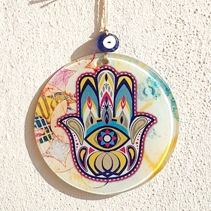 Hamsa Evil Eye Wall Hanging: Glass Home Guardian Decor