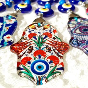 Hamsa Hand Evil Eye Wall Hanging: Vintage Style Decor