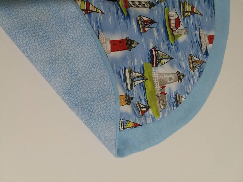 For the nautical lovers this 19.5 tabletop tree skirt would be something your friends would talk about.