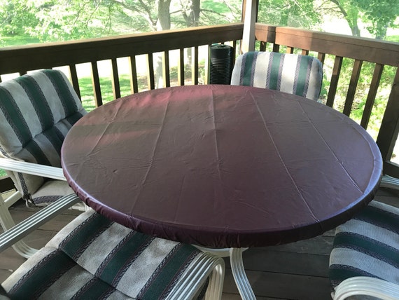Restaurant Quality Flannel Backed Fitted Elasticized Round Restaurant Quality Flannel Backed