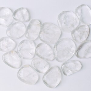 Clear Quartz Stone of the Month August Awakening Forehead Chakra image 2