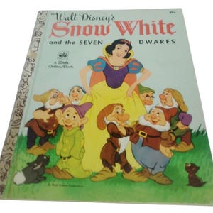 Walt Disney Snow White and the Seven Dwarfs Vintage Little Golden Book 1971