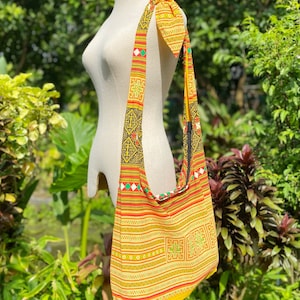 Sac Hippie pour homme - Sac à bandoulière de couleur jaune, Sac à bandoulière tissé à la main Hobo, Sac à main en coton tribal, Sac à bandoulière ethnique, Sac Slouchy végétalien
