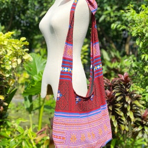 Sac en coton bandoulière Boho Sling sac Hippie Ikat style aztèque tissé tapis de drogue népalais tissu coloré pour hommes femmes festival cadeau boho gitan