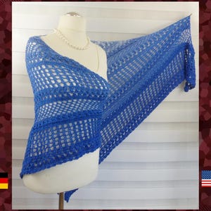 Crochet pattern for the "Glückszeit" shawl, a crocheted triangular shawl with an airy pattern - Crochet eBook / Instructions in German and English