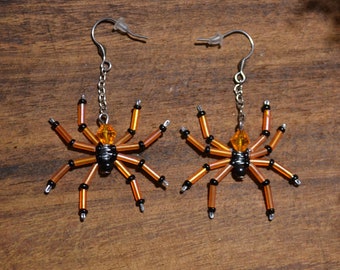 Earrings "Halloween Spider" small spider earrings made of beads, spooky look, witch goth jewelry Creepy Crawly Pagan jewelry