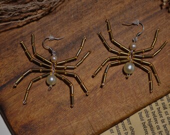 Earrings "Nephila clavipes" small spider earrings made of beads, spooky look, witch goth jewelry creepy crawly pagan jewelry