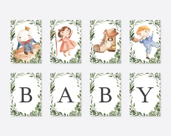 Może przedstawiać: Drukowana girlanda na baby shower z zielonym wzorem z liści. Girlanda zawiera ilustracje postaci z bajek, w tym piernikowego ludzika, dziewczynkę w czerwonej sukience, gigantyczny but i chłopca z trąbką. Girlanda tworzy napis "BABY" dużymi czarnymi literami.