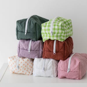 Trousse de toilette matelassée, Trousse de maquillage en lin durable, Trousse de maquillage en lin, Pochette zippée en lin, Trousse de toilette en lin, Trousse à cosmétiques, Cadeau pour maman