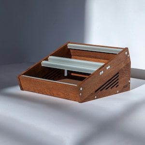 7U 60HP Compact Eurorack case in brown